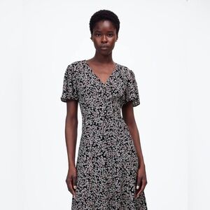 Madewell Flutter-Sleeve Mini Dress in Floral NWT Size 4